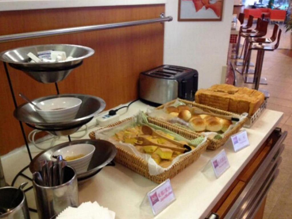 宜必思成都永丰酒店 外观 照片
